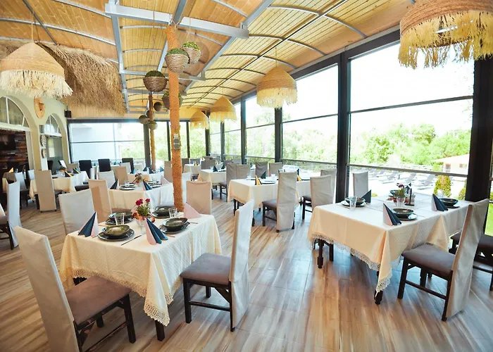 и марая Hotel Tsarevo